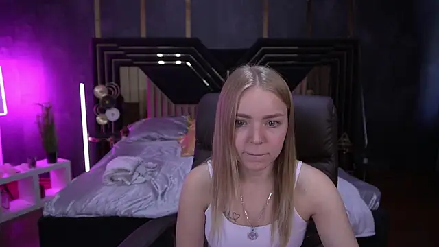 EmilySunshineS online show from 13, 10, 2025