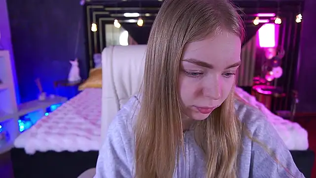 Snapshot of EmilySunshineS chatting on 14, 1, 2026 EmilySunshineS online show from 14, 1, 2026