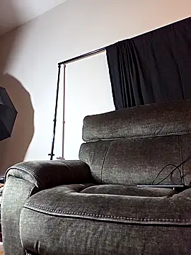 FragrantWind5 online show from 1, 11, 2025