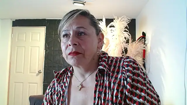 CINTHIA1609 online show from 8, 1, 2026