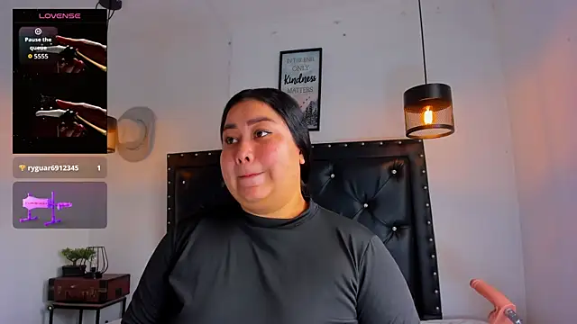 victoriajk online show from 17, 7, 2026