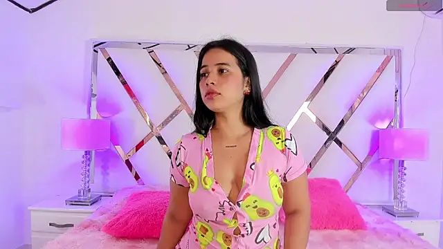 naughty  sara online show from 27, 11, 2025