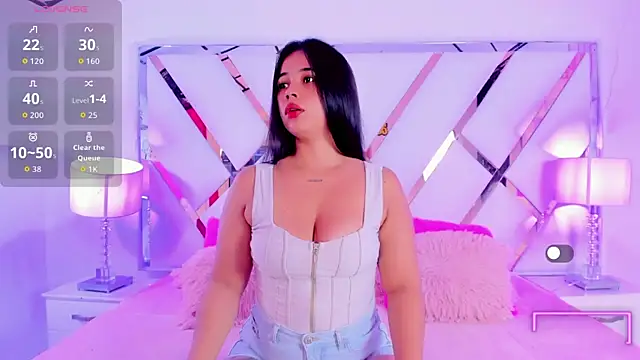 naughty  sara online show from 7, 11, 2025