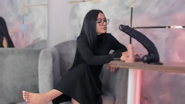 Ellaochoa online show from 29, 11, 2025