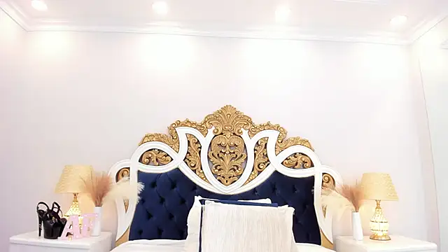 AshleyFerri online show from 10, 3, 2025