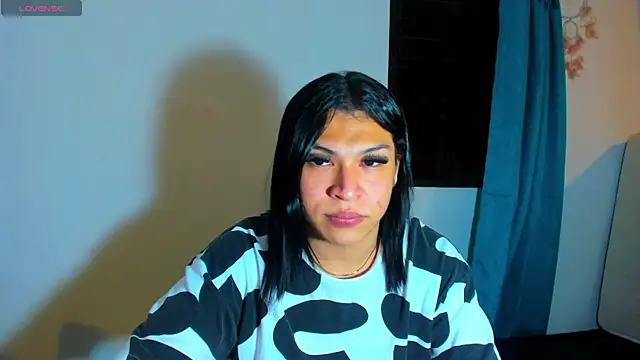 miavalentinaaa online show from 21, 11, 2025