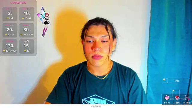 miavalentinaaa online show from 15, 9, 2025