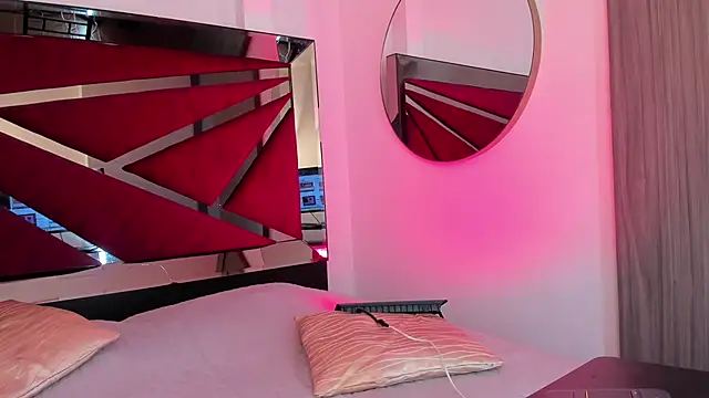 GiaFu online show from 2, 12, 2025