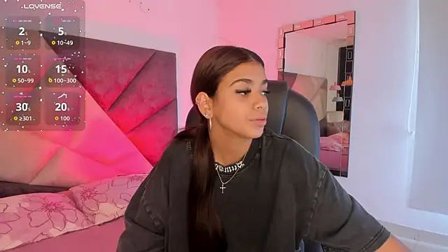 GiaFu online show from 18, 12, 2025