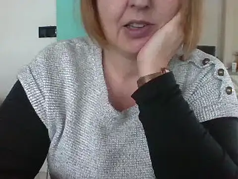 Sandcoq online show from 8, 1, 2025