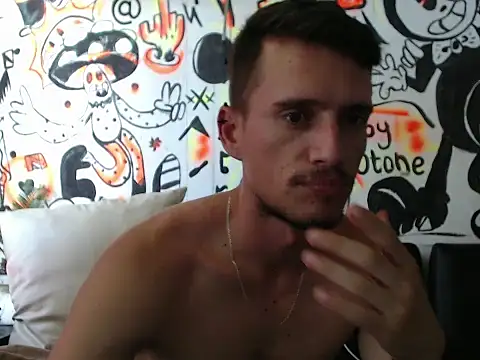 roystonee01 online show from 22, 9, 2025