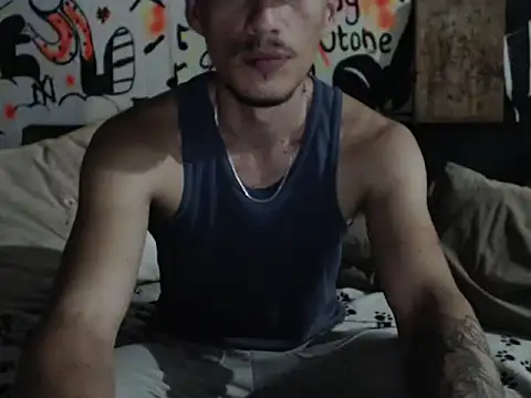 roystonee01 online show from 28, 9, 2025