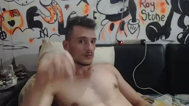 roystonee01 online show from 3, 3, 2026