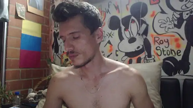 roystonee01 online show from 28, 10, 2025