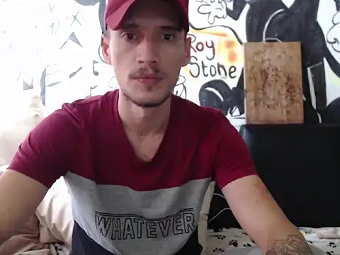 roystonee01 online show from 21, 9, 2025