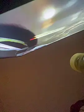 Carolinen online show from 19, 4, 2026