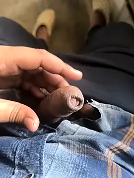 rana9639 1 online show from 10, 3, 2025