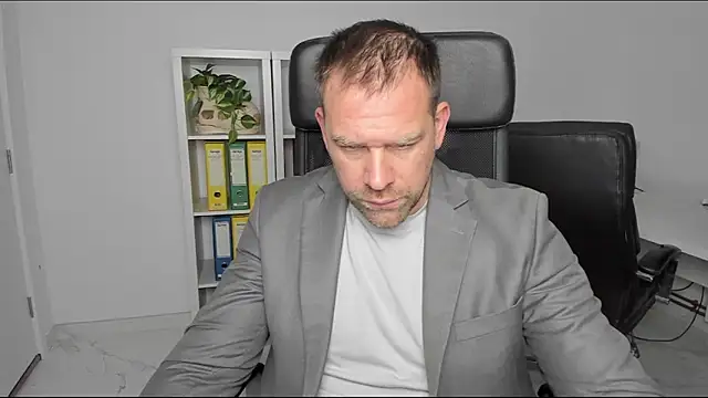 John-E-Dough online show from 26, 12, 2024