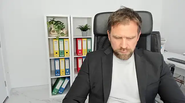 John-E-Dough online show from 17, 12, 2024