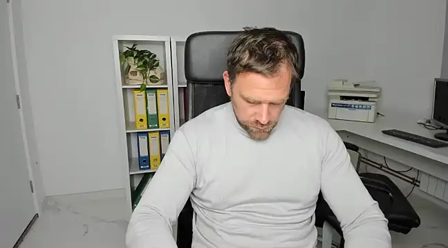 John-E-Dough online show from 8, 12, 2024