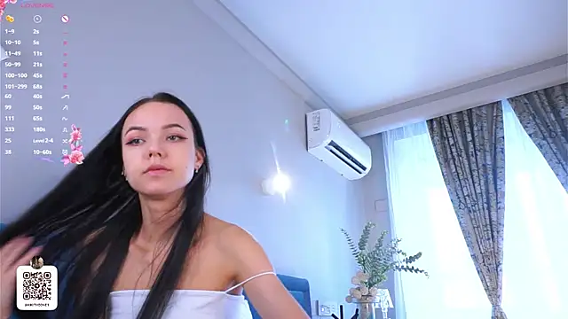 SynneFrary online show from 9, 10, 2025