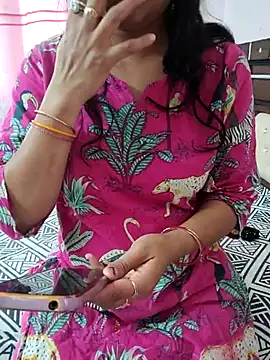 santurmom online show from 25, 4, 2026