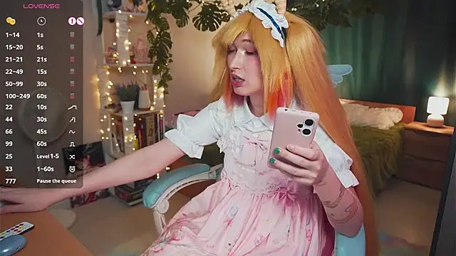 koshkasenpai online show from 3, 2, 2025