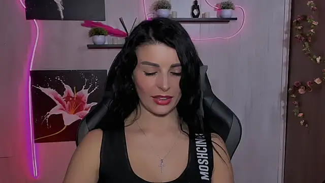 KayWuds online show from 8, 2, 2025