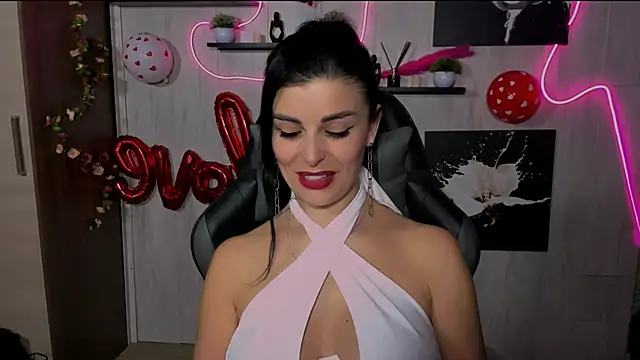 KayWuds online show from 21, 2, 2025