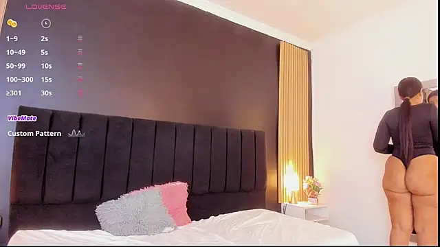 sweetsofia18 online show from 23, 11, 2025