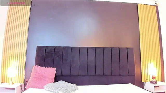 sweetsofia18 online show from 18, 3, 2025