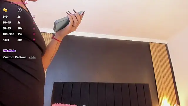 sweetsofia18 online show from 4, 12, 2025