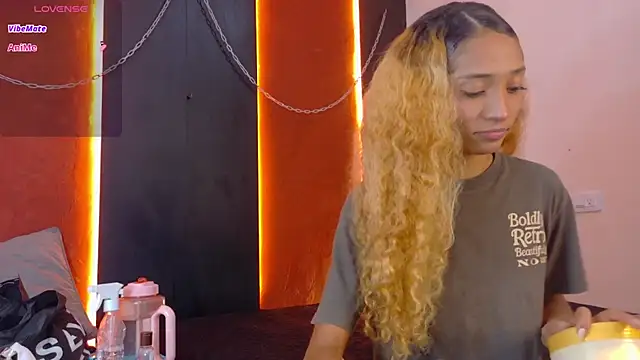 Charlotte Love10 online show from 6, 2, 2026