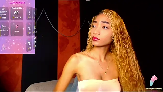 Charlotte Love10 online show from 28, 9, 2025