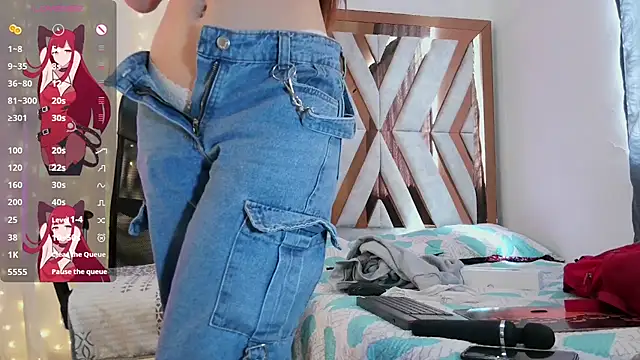 littleayshel online show from 18, 3, 2025