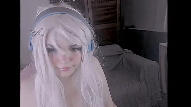 Snapshot of madokapruriens chatting on 15, 3, 2025 madokapruriens online show from 15, 3, 2025