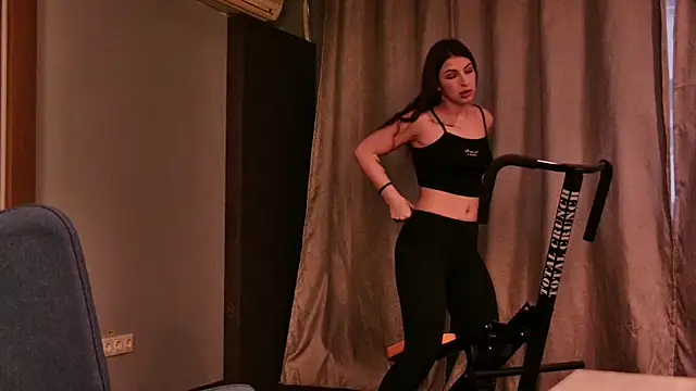 Snapshot of SashaBelle_ chatting on 14, 3, 2025 SashaBelle online show from 14, 3, 2025