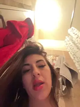 Snapshot of SashaBelle_ chatting on 3, 12, 2025 SashaBelle online show from 3, 12, 2025