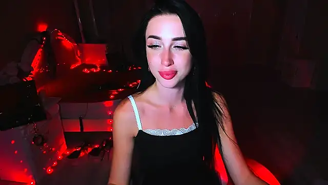 lovely desire online show from 17, 9, 2025