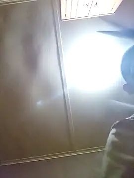 chicomalo3024 online show from 11, 2, 2025