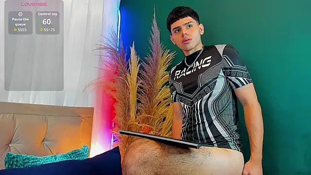 Nathaniel Park online show from 8, 10, 2025