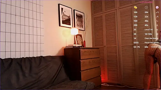 Charline TheFoxTail online show from 24, 2, 2025