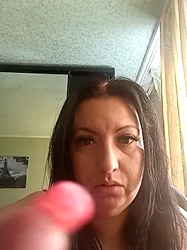 Veronica-Celie online show from 3, 10, 2025