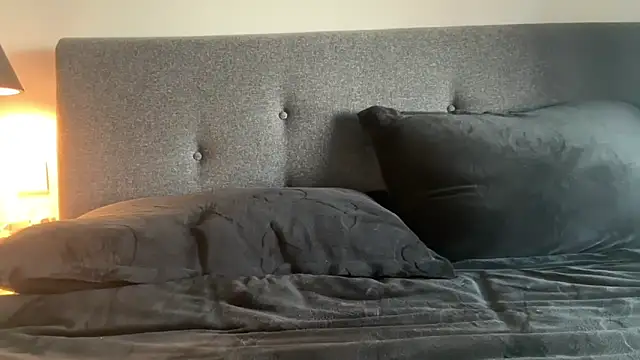 Snapshot of Leylah_Linda chatting on 25, 2, 2026 Leylah Linda online show from 25, 2, 2026