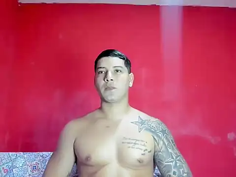 Snapshot of paul_luis chatting on 21, 12, 2025 paul luis online show from 21, 12, 2025