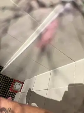 lescro95  online show from 5, 12, 2025