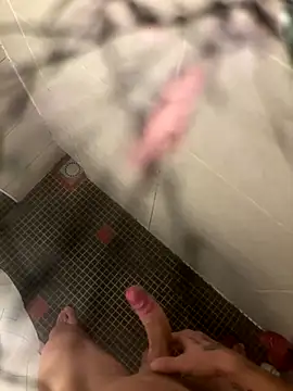 lescro95  online show from 1, 11, 2025