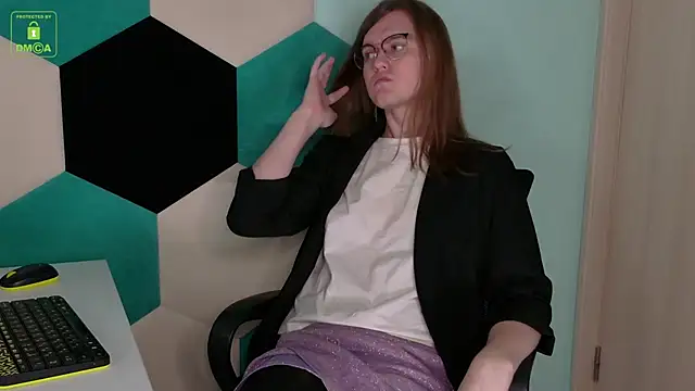 YukoFanee online show from 19, 3, 2025