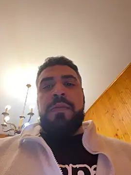 Snapshot of Dikkiduohottt chatting on 23, 2, 2025 Dikkiduohottt online show from 23, 2, 2025