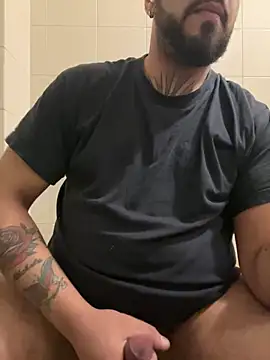 Snapshot of Dikkiduohottt chatting on 16, 1, 2025 Dikkiduohottt online show from 16, 1, 2025